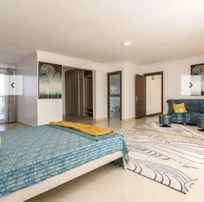 5 bedrooms, iron/ironing board, WiFi, bed sheets