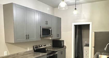 Cozy 1-bedroom apartment with WiFi, AC in charming International Falls