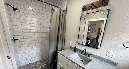 Downtown Minimalist Apartment