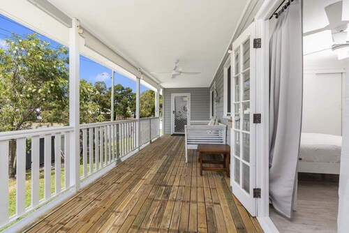 The Pumicestone Porch