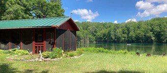 Exclusive & Secluded~7 Acre Lake~150 Acres~Beach, Dock, Kayak