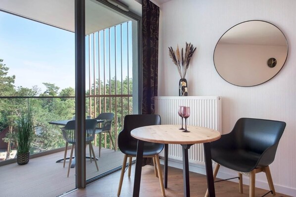 Mobile Home | Living room