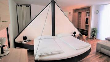 Mobile Home | 1 bedroom, bed sheets