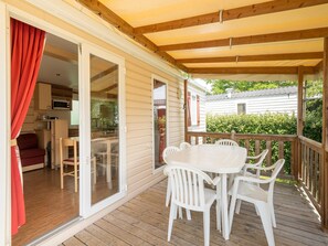 Mobile Home | Balcony - Mobile Home in Loire With Pool (Veuzain-sur-Loire)