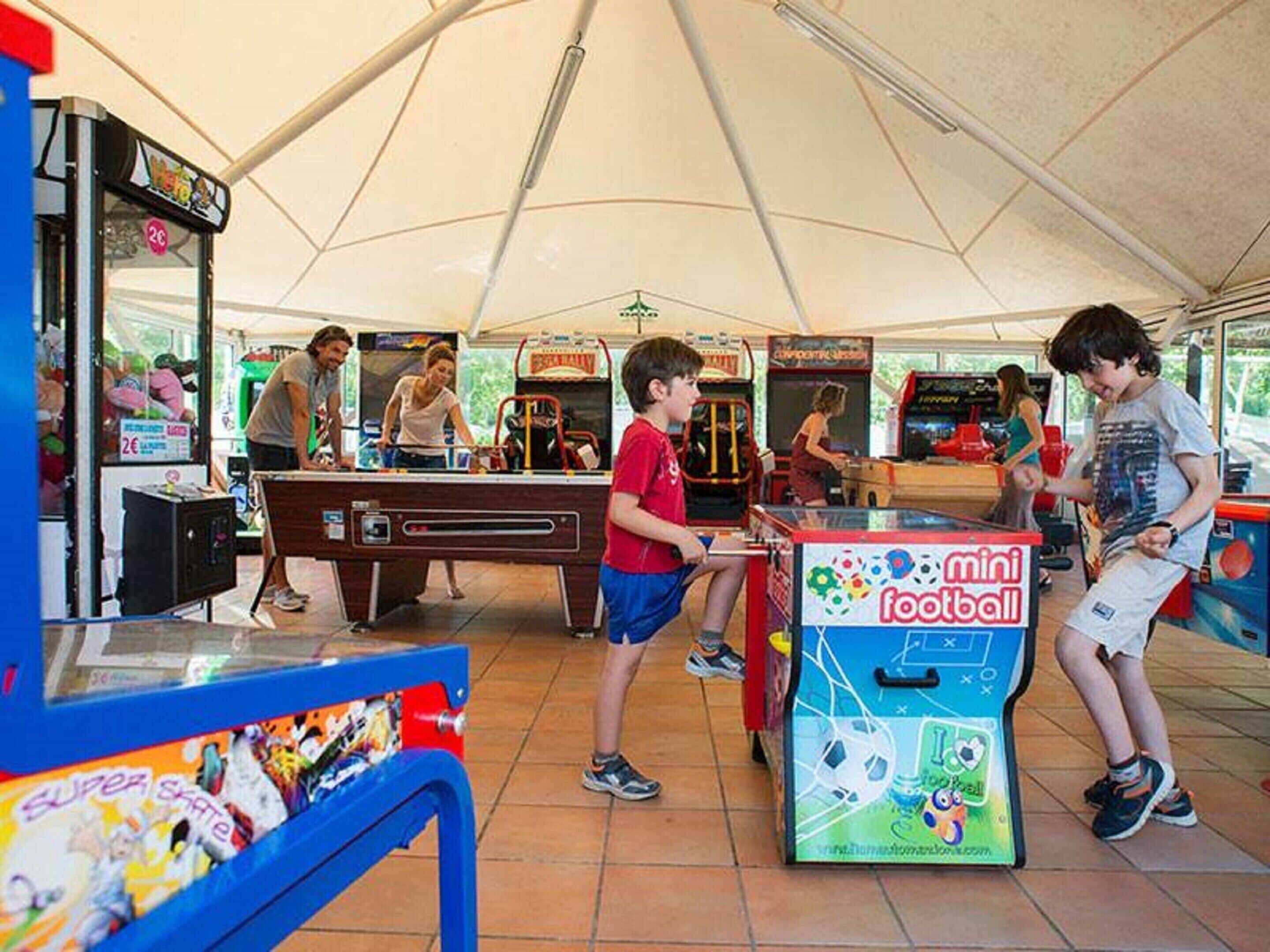 Mobile Home | Children’s area