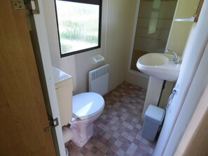 Mobile Home | Bathroom - Tour de France Retreat (Gouvets)