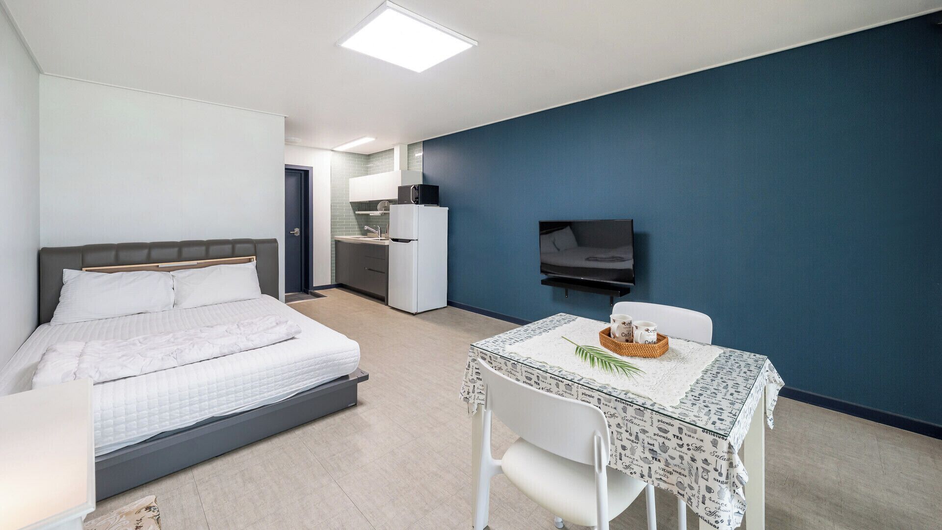 Chambre de base, 1 chambre (Breeze Under Stars 203) | 1 chambre, accès au Wi-Fi (inclus)