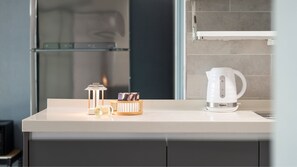 Basic Room, 1 Bedroom (Summer Breeze 101) | 1 bedroom, free WiFi - Barammak-i Pension, Muchangpo, Boryeong (Boryeong)