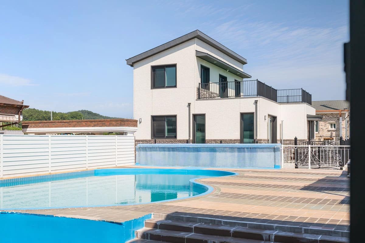 Basic Room, 1 Bedroom (Autumn Breeze 103) | Exterior