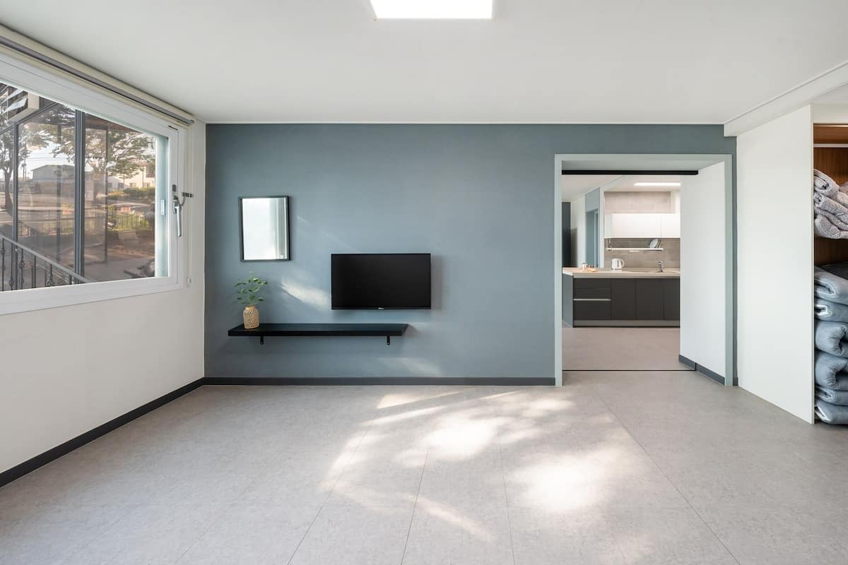 Basic Room, 1 Bedroom (Summer Breeze 101) | 1 bedroom, free WiFi