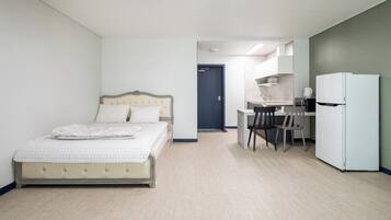 Basic Room, 1 Bedroom (Forest Breeze 202) | 1 bedroom, WiFi (free)