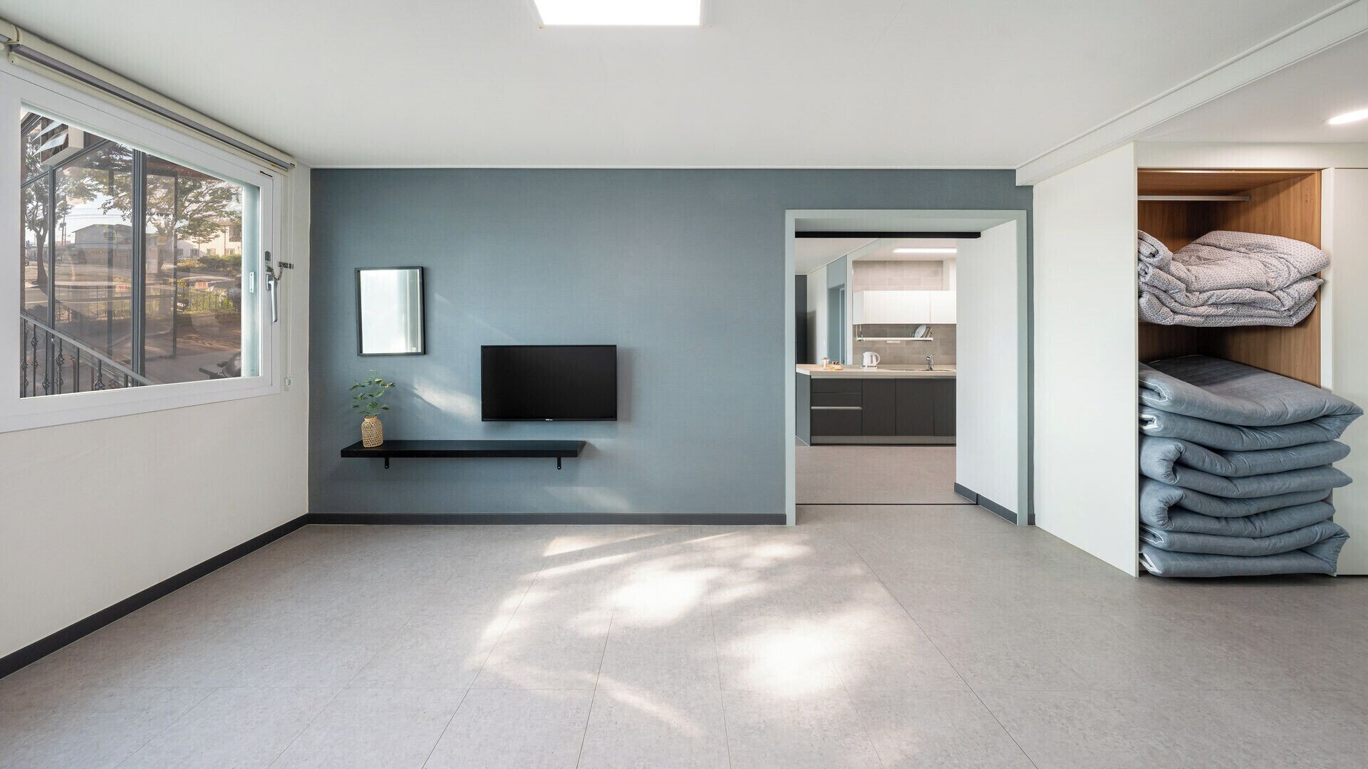Basic Room, 1 Bedroom (Summer Breeze 101)