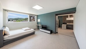 Basic Room, 1 Bedroom (Pine Breeze 204)