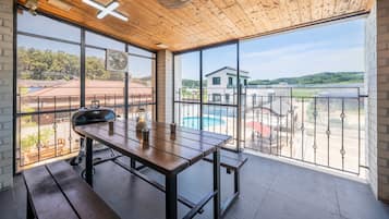 Basic Room, 1 Bedroom (Pine Breeze 204) | 1 bedroom, free WiFi