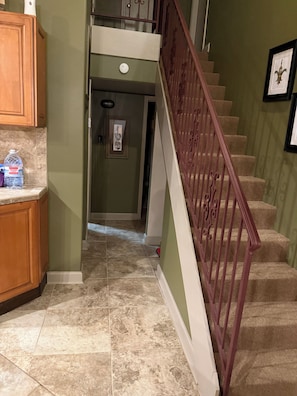 Interior - The OffCall Spacious 4-bedroom home away from home in the heart of venice La (Venice)