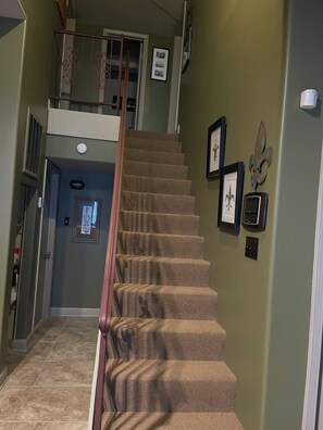 Interior - The OffCall Spacious 4-bedroom home away from home in the heart of venice La (Venice)