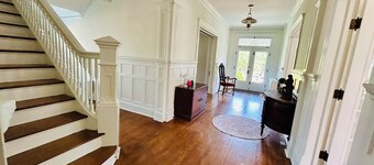 Make memories: Mountain view Grand 6BR 3BA LaVale Home, 15 min to Rocky Gap