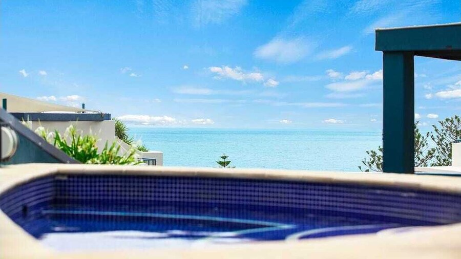 11 Mooloolaba Esplanade