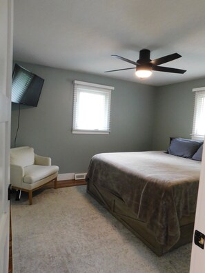 3 Schlafzimmer, kostenloses WLAN, Bettwäsche, Rollstuhlgeeignet