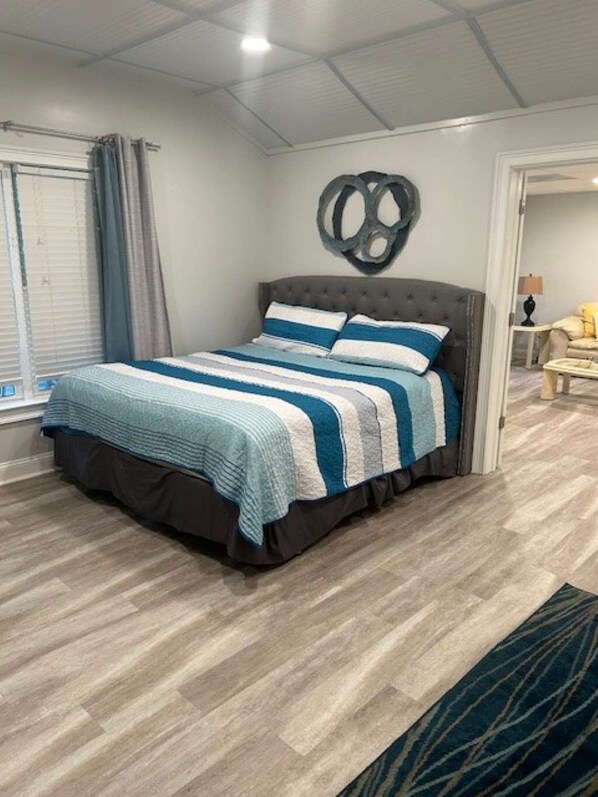 1 chambre, fer et planche à repasser, accès Internet, draps fournis