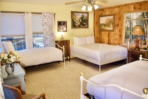 Superior Quadruple Room, Multiple Beds, Mountain View