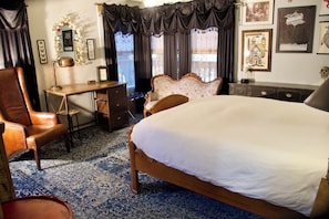 Superior Double Room, 1 Queen Bed, Mountain View