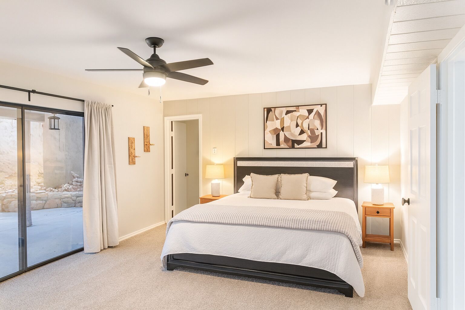 4 bedrooms, iron/ironing board, travel crib, free WiFi