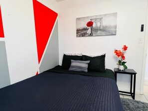 3 habitaciones, tabla de planchar con plancha y wifi gratis