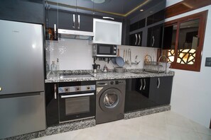Microonde, forno, piano cottura