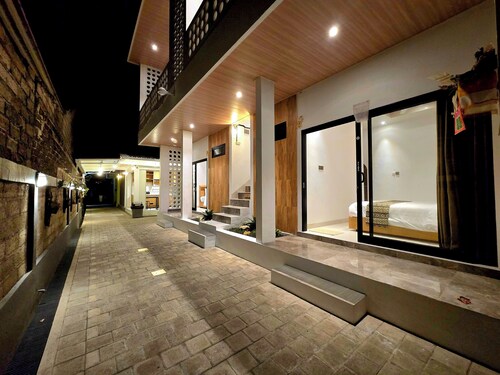 Serene Escape In Kedungu, Close to the beach and cafés