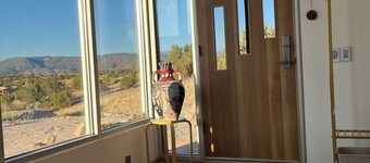 Architectural Jewel with WiFi and AC on Plaza Blanca in Abiquiu