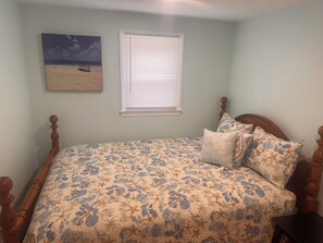 WiFi, bed sheets - Falmouth Oasis (Falmouth)