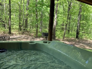 Bain à remous extérieur