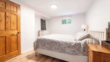 2 chambres, bureau, lit parapluie, Wi-Fi gratuit