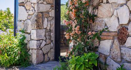 MAISON DES CANORGUES - Peaceful Haven in Tourrettes