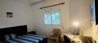 Quiet, spacious seaside studio