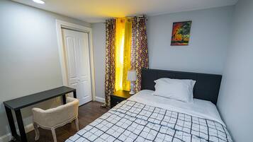 3 chambres, fer et planche à repasser, accès au Wi-Fi (inclus)