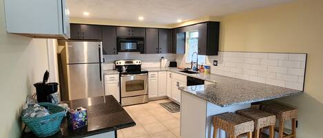Microwave, oven, stovetop, dishwasher