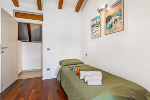2 chambres, accès au Wi-Fi (inclus), literie fournie