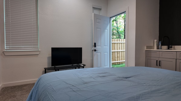 1 bedroom, iron/ironing board, WiFi