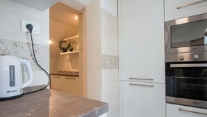 Private kitchen - Apartment Deva by Interhome (Montecatini Terme)