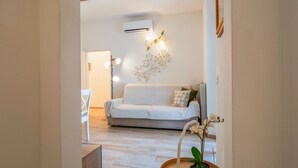 Living area - Apartment Deva by Interhome (Montecatini Terme)