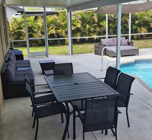 Outdoor dining