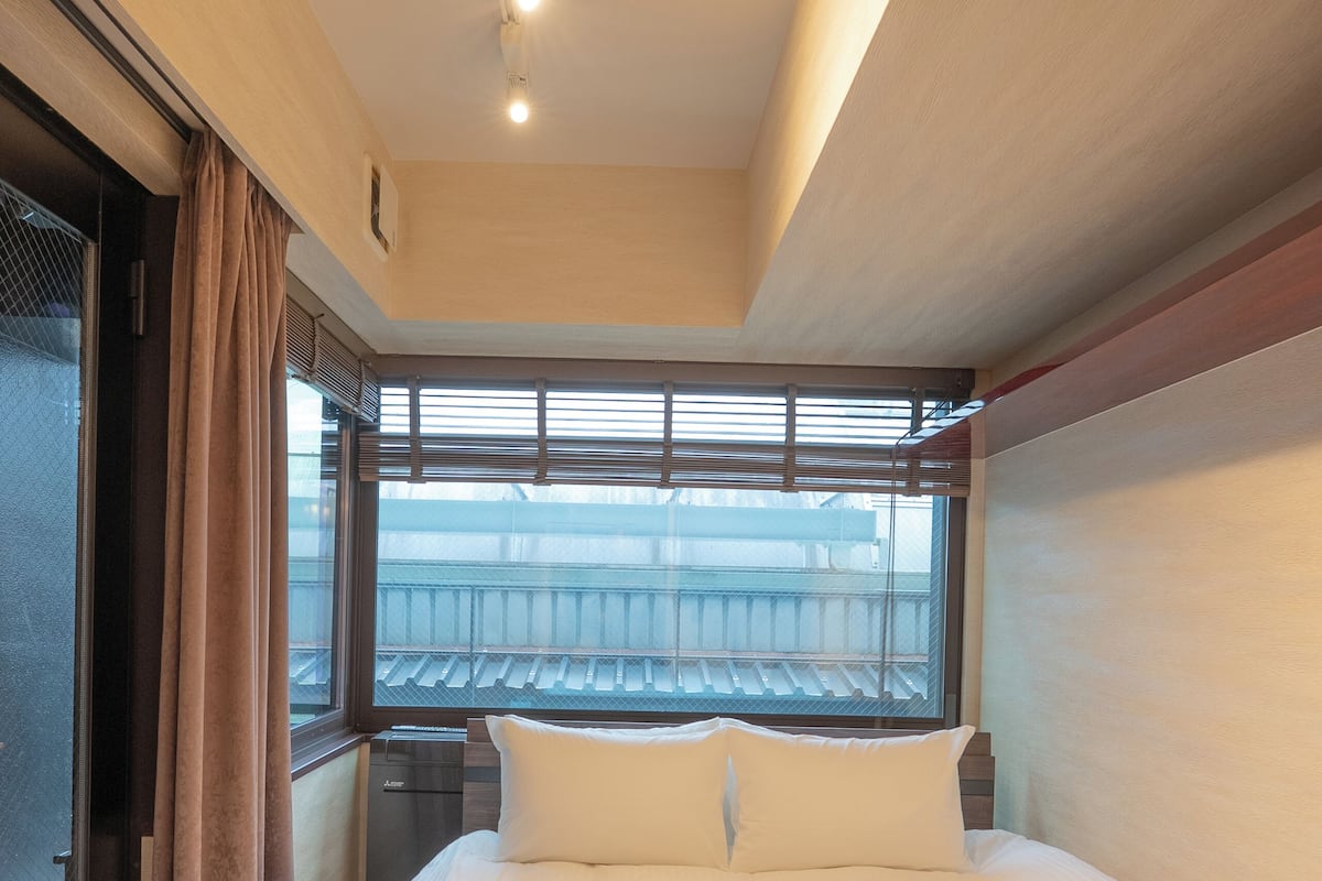 Phòng đôi Tiêu chuẩn, 1 giường đôi, không hút thuốc | Bàn ủi/dụng cụ ủi quần áo, truy cập Internet không dây miễn phí 