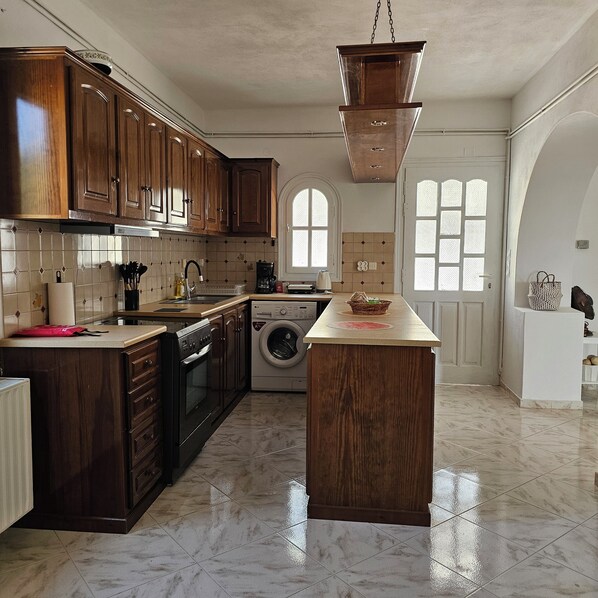 Oven, stovetop