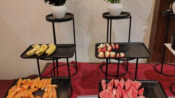 Daily continental breakfast (INR 400 per person)