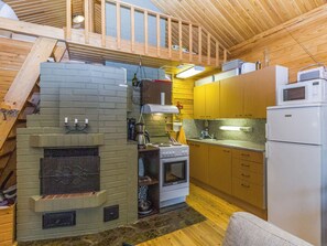 Refrigerador, microondas, lavavajillas, utensilios de cocina