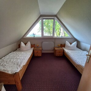 3 soverom og sengetøy