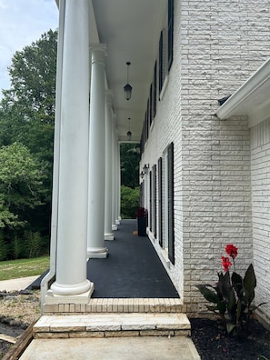4 bedrooms