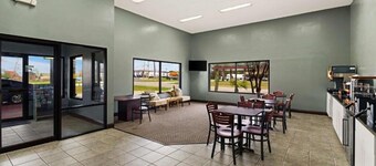 Legacy Inn and Suites